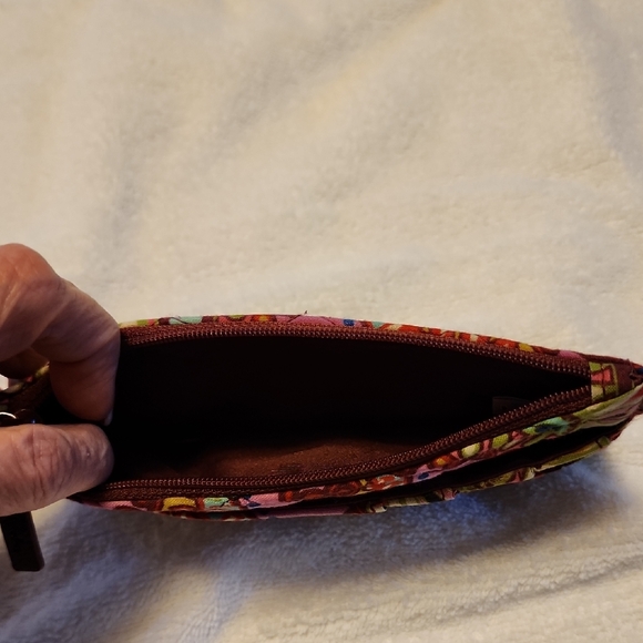 Patterned Phone Wallet Case - Picture 4 of 4